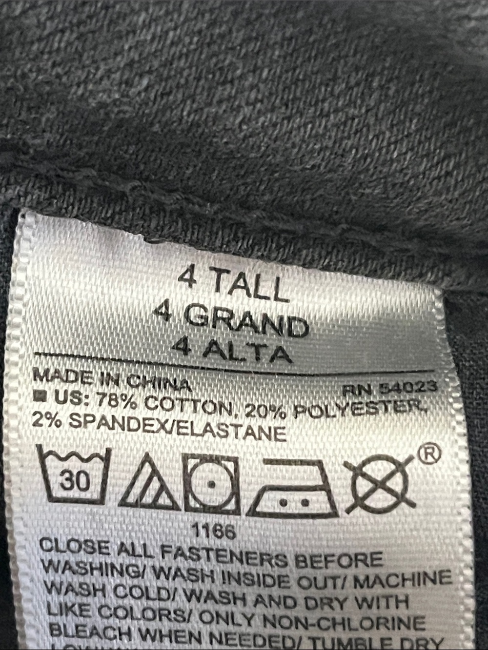 Old Navy Women's Faded Black Super Ajuste Skinny Jeans - Picture 11 of 11